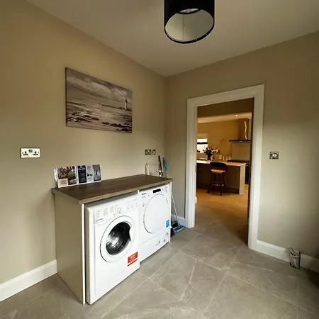 54 Stracomer Hill Bundoran * Single Street