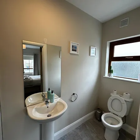 54 Stracomer Hill Bundoran *